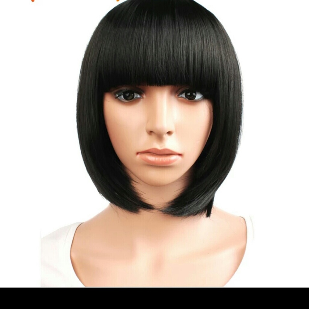 Short straight hair